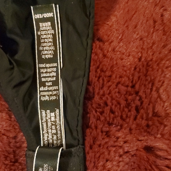 Victoria's Secret T-SHIRT Bra - Picture 4 of 6